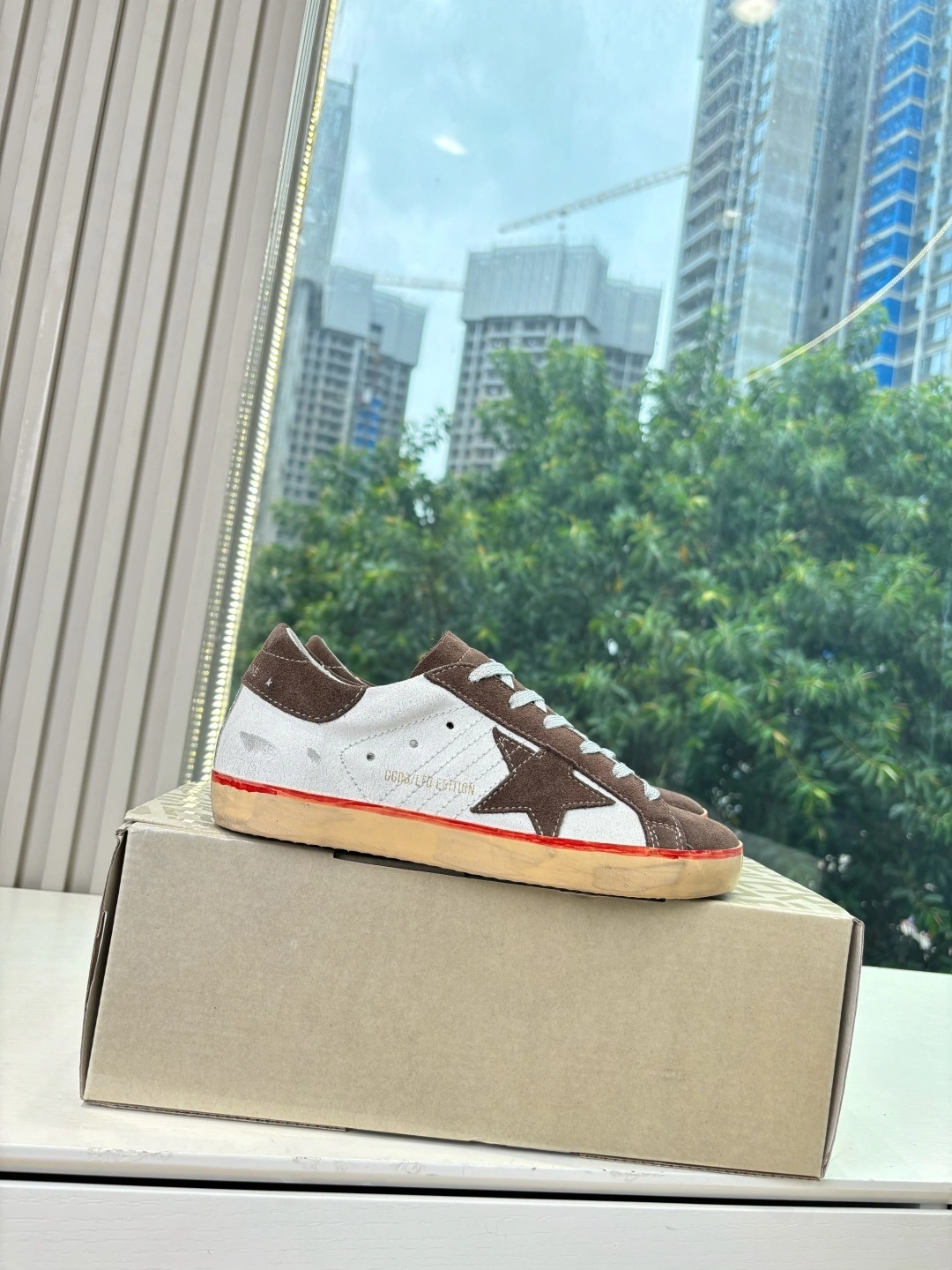 OOBB-- 6642 GMF00101.F004579.82292 cowhide item：E-X02I1007